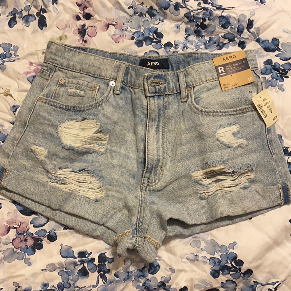 Aeropostale Mom Shorts size 10- NWT